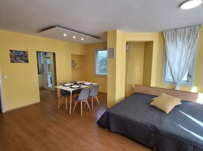 公寓 Location Harmony By Hostex